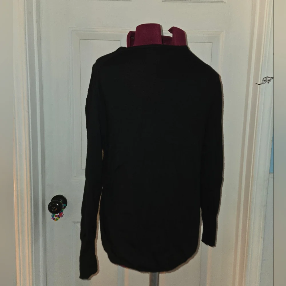 J. Crew Black V Neck Merino Wool Knit Warm Medium Sweater